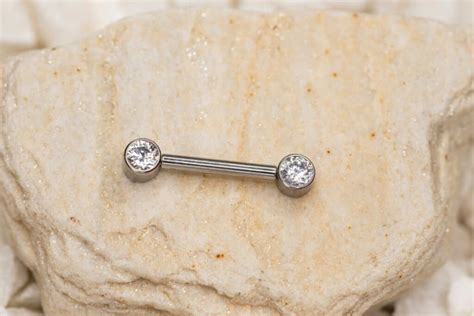 piercing mamelon|Tout ce que vous vouliez savoir sur le piercing au téton.